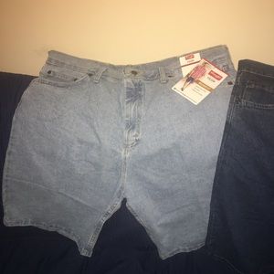 SALE🥳Relaxed fit wrangler jean shorts